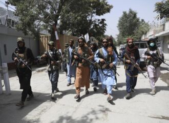 AFGANISTÁN: TALIBÁN REPRIME PROTESTA, MUERE UNA PERSONA